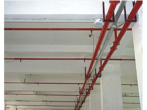 自動(dòng)噴淋系統(tǒng)現(xiàn)場(chǎng)施工圖1